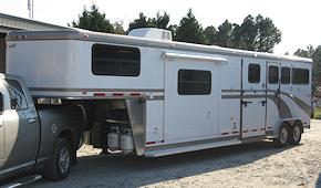 living quarters horse trailer interior
